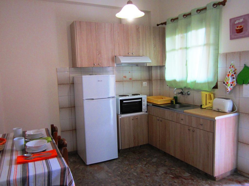 Varvara Studios & Apartments I Peroulades  Pokoj fotografie
