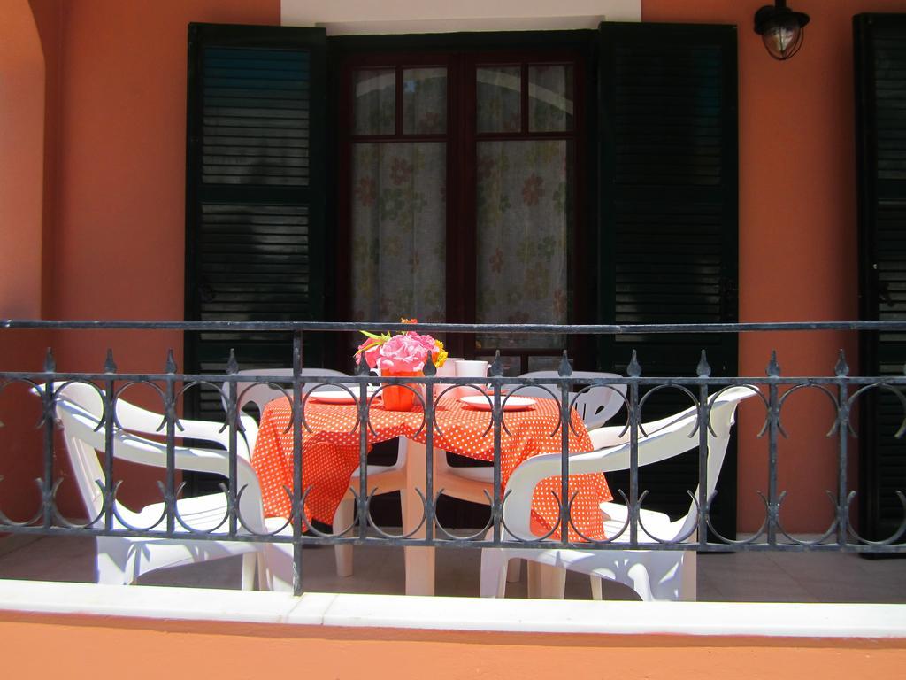 Varvara Studios & Apartments I Peroulades  Pokoj fotografie
