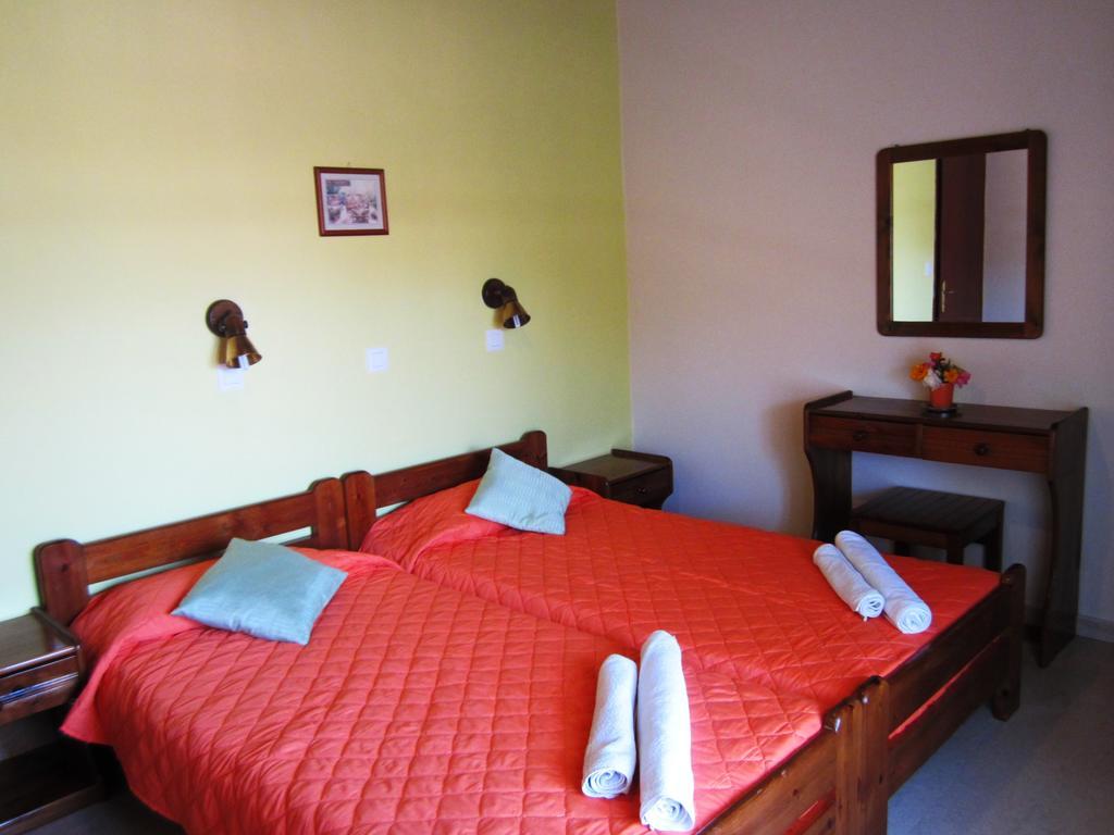 Varvara Studios & Apartments I Peroulades  Pokoj fotografie