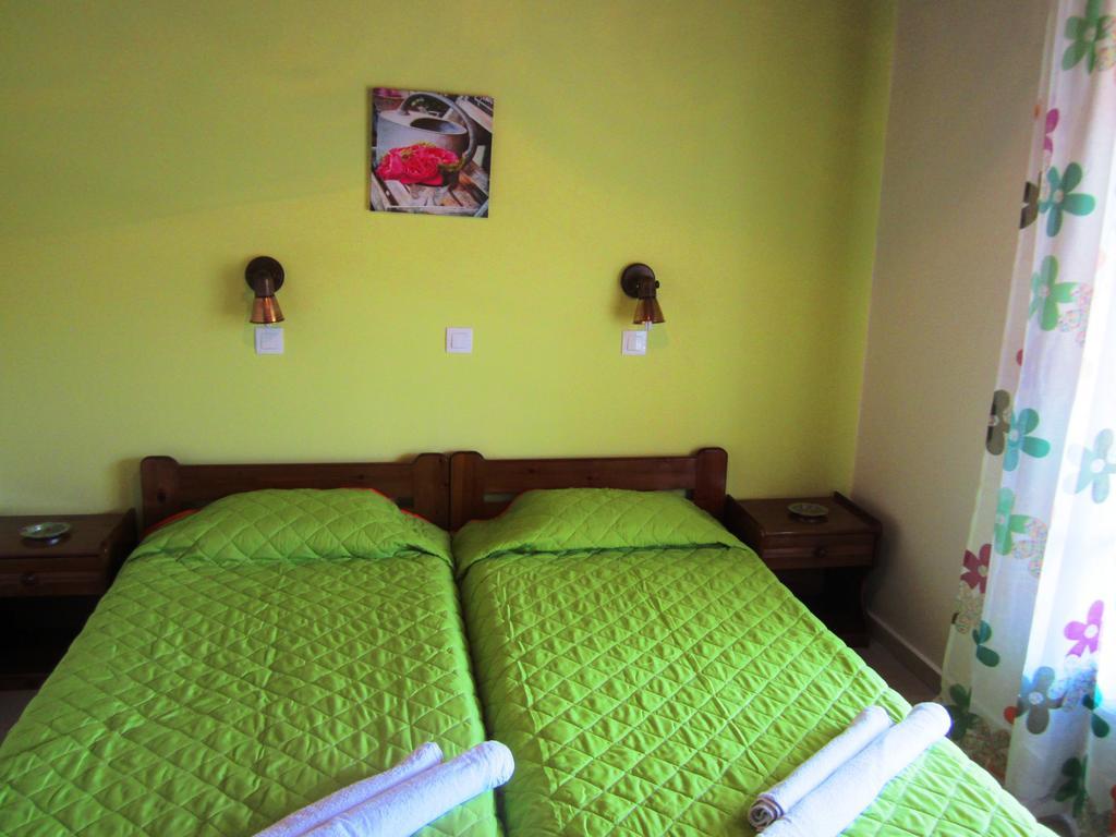 Varvara Studios & Apartments I Peroulades  Pokoj fotografie