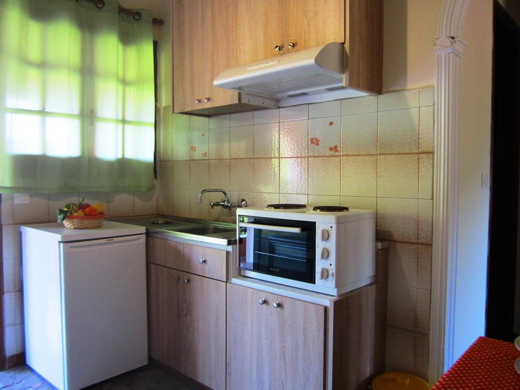 Varvara Studios & Apartments I Peroulades  Pokoj fotografie